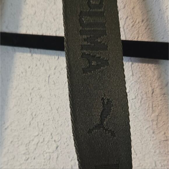 Puma Green Messenger Bag Casual Style - Picture 3 of 5